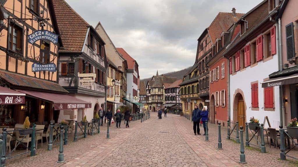 Kaysesberg pueblo más bonito de alsacia Francia
