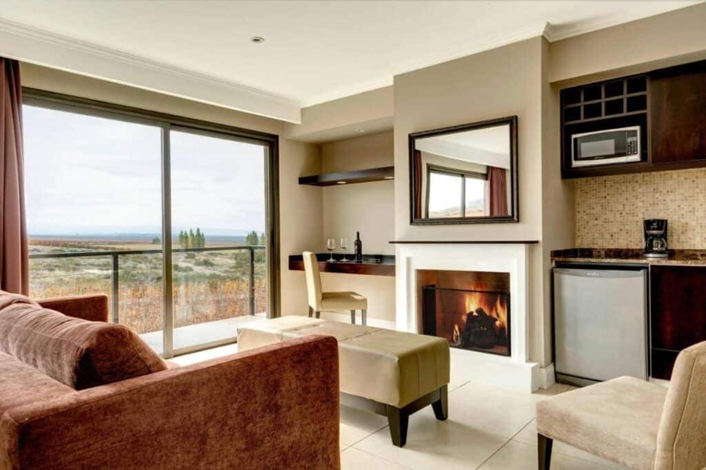 15. hoteles en bodegas mendoza auberge du vine