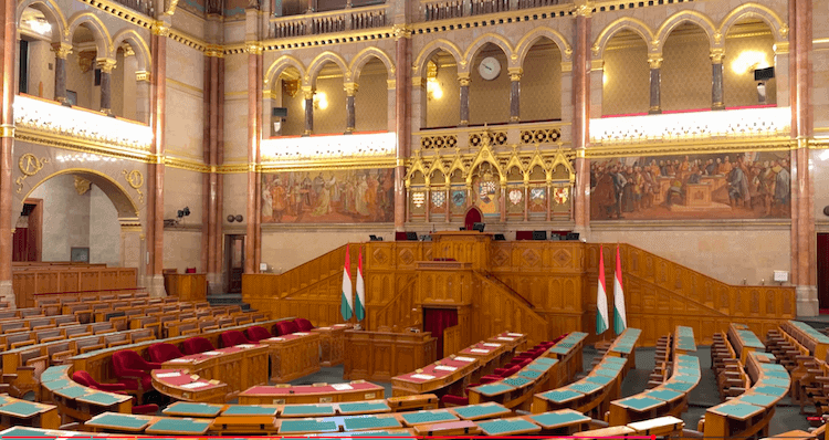visitar parlamento budapest