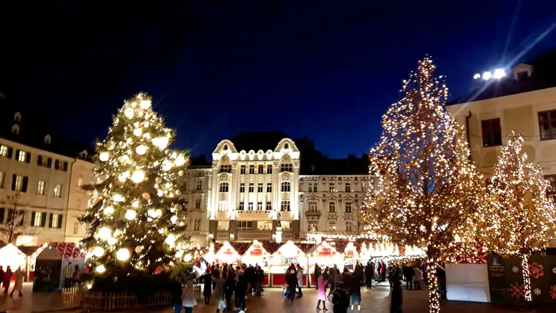 El mercado navideño de Bratislava en la Hlavné námestie