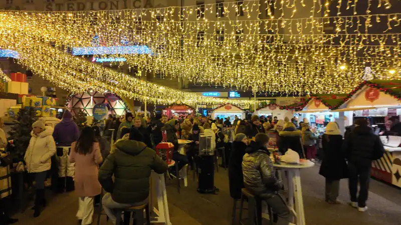 La lluvia de luces sobre el Advent de Zagreb